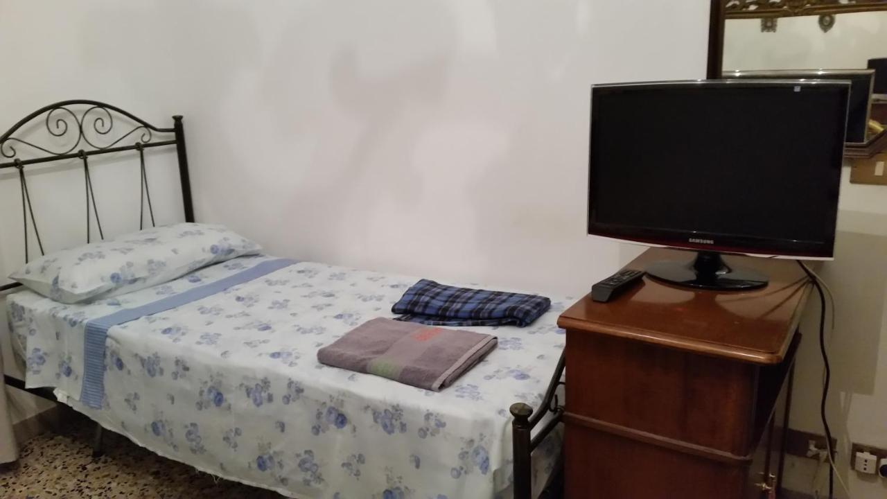 Bed and Breakfast Casa Gramsci Modena Zewnętrze zdjęcie
